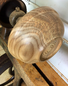 dovetail recess for a turned bowl