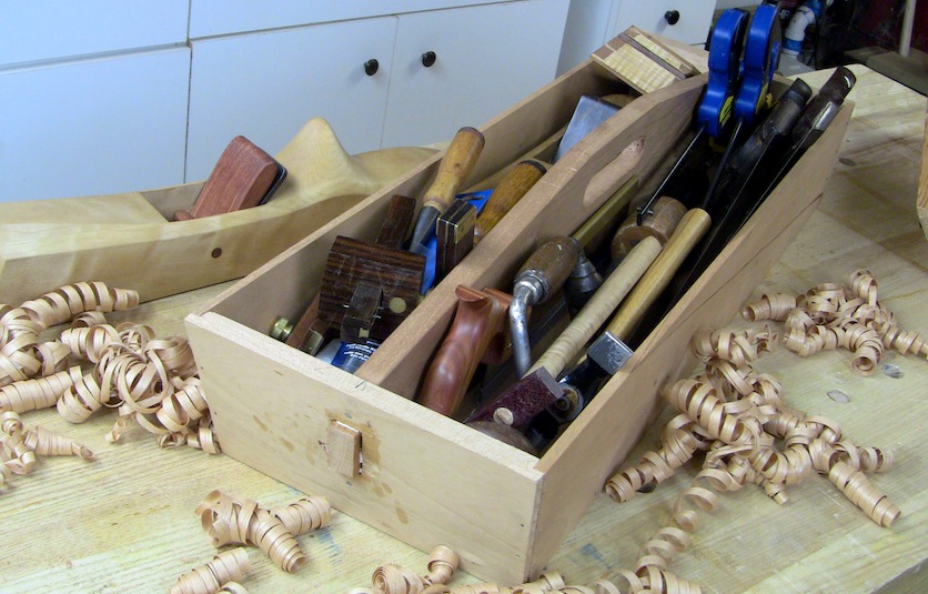 Learn Traditional Woodworking - Use Basic Hand Tools To Build Fine